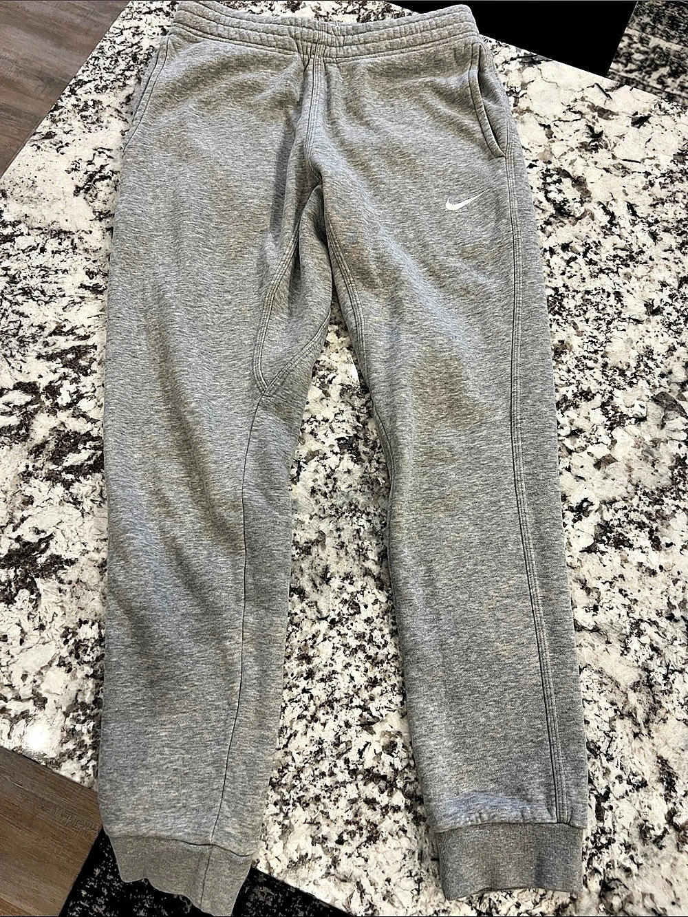 Nike Jogger Sweatpants Gray Men’s Size Small